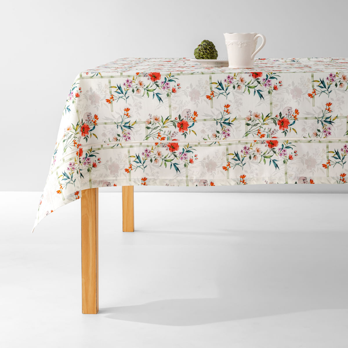 02 11 1594 Toalha de Mesa Giglio Branco Veremelho 001.jpg